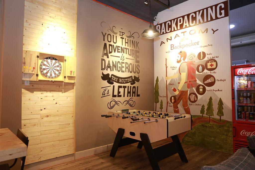 Barney'S Danang Backpackers Hostel 外观 照片
