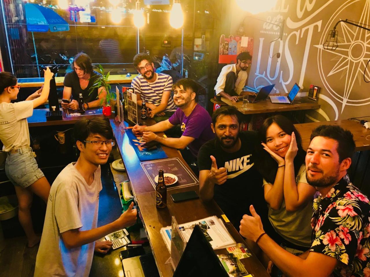 Barney'S Danang Backpackers Hostel 外观 照片