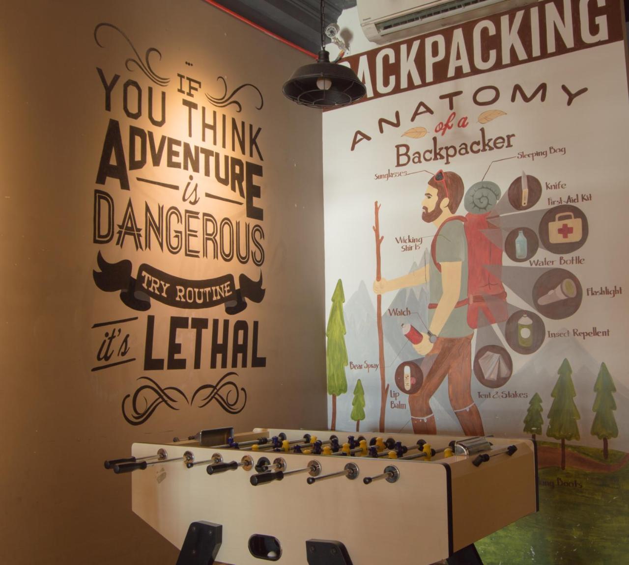 Barney'S Danang Backpackers Hostel 外观 照片