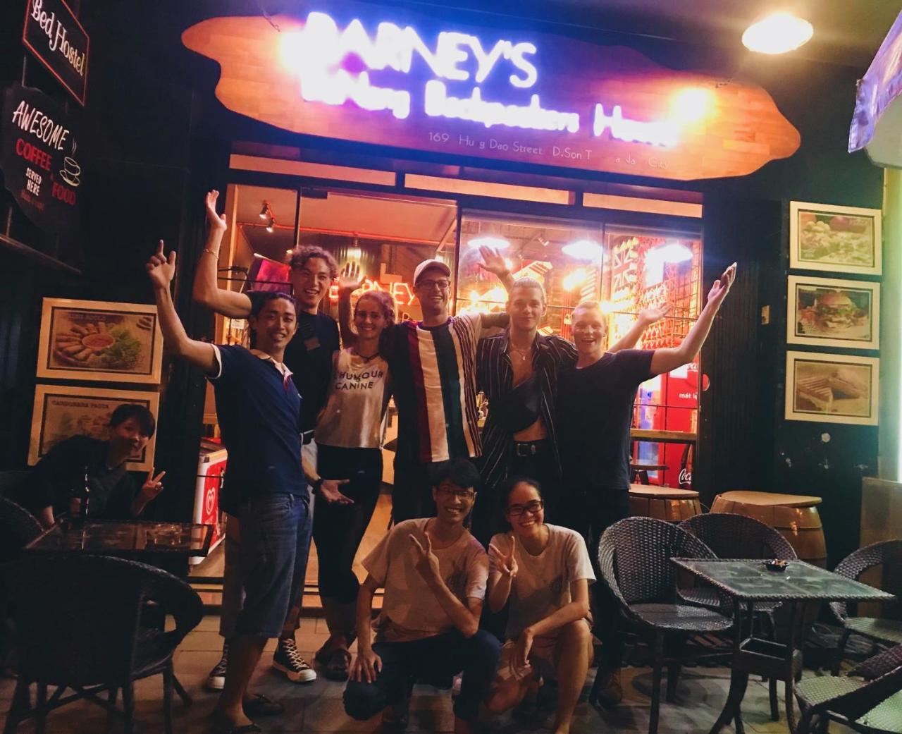 Barney'S Danang Backpackers Hostel 外观 照片